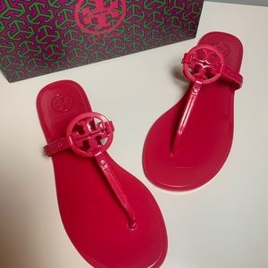 Tory Burch Mini Miller Flat / Sandal Size 6